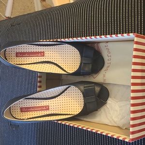 Black Peep-toe Shoes